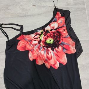 Super Cute one shoulder top by I.N. San Francisco, Size Medium,👌 condition